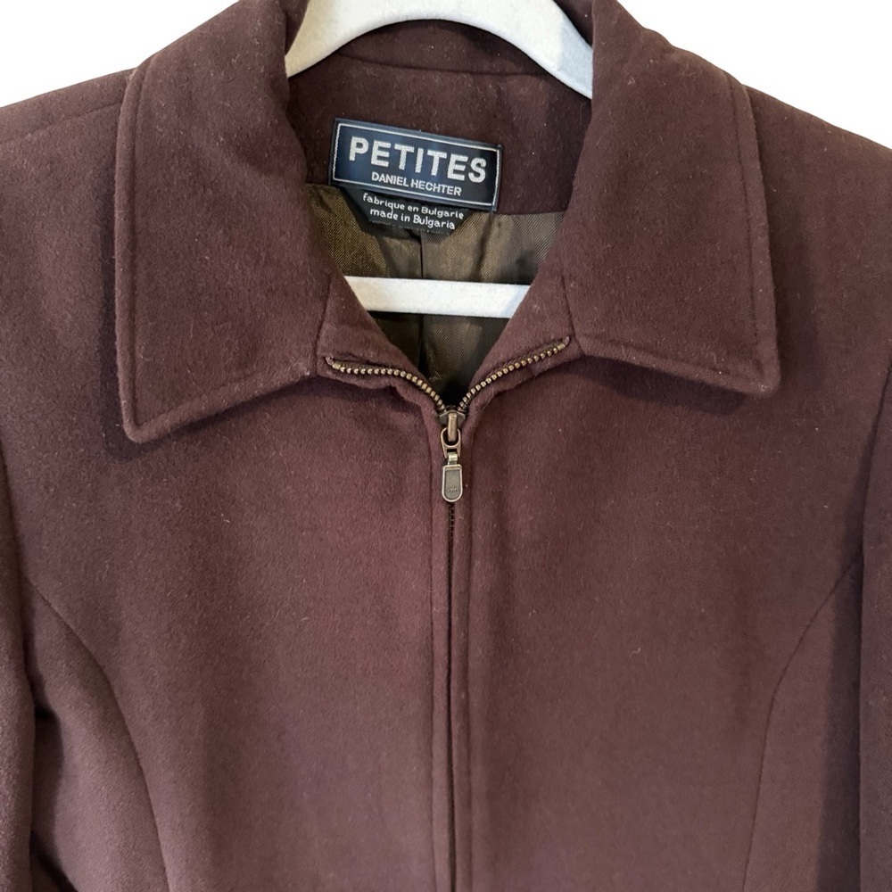 Daniel Hechter Vintage Dark Brown Wool Women's Blazer Size 4P Minimalist Winter - Picture 14 of 16